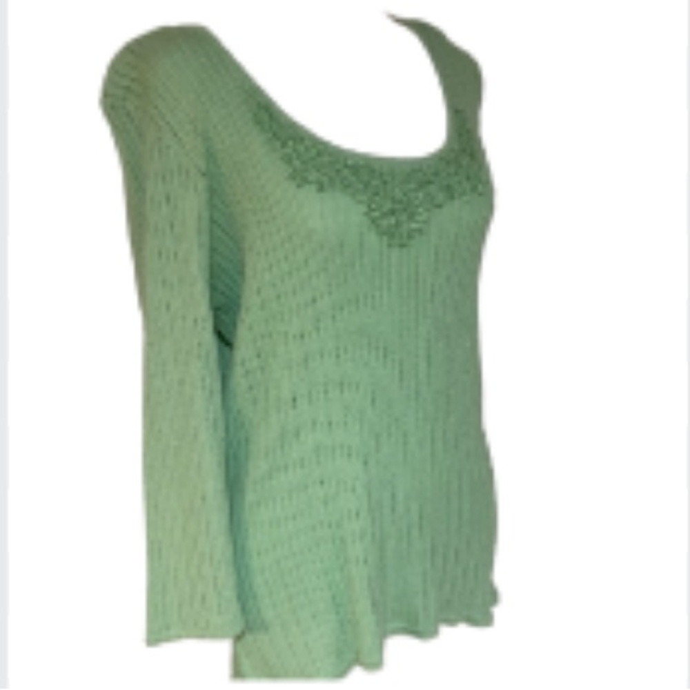 NWT Reba Shade of Light Green Lightweight Sweater Size Large